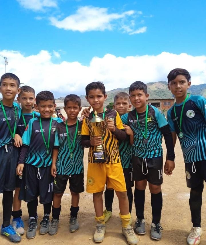 Subcampeones Sub 09 – AFES